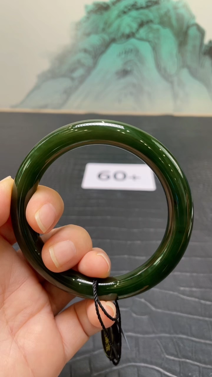 未镶嵌手镯和田玉（碧玉）青*案60+