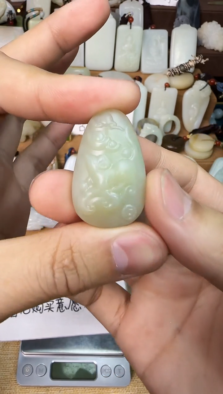 【闪购商品】和田玉颈饰未镶嵌鼠