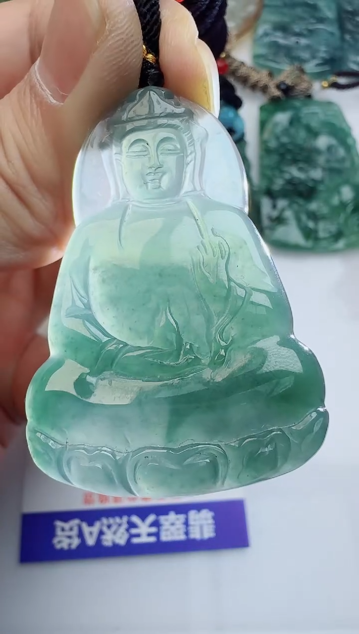 【闪购商品】翡翠吊坠(不含链)未镶嵌多样性随机发其一