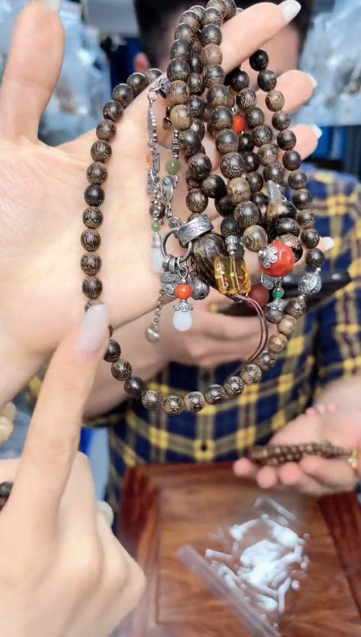 【闪购商品】木香香木重工斜跨长款斜挎链