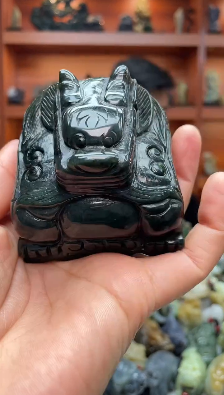 未镶嵌和田玉把件1
