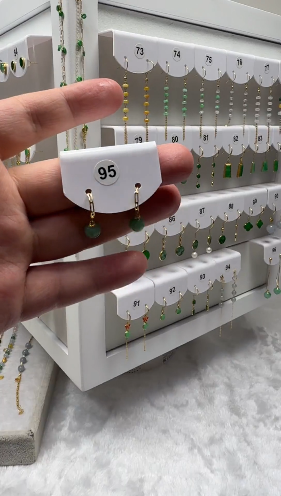 18K金镶嵌翡翠耳饰缅甸天然翡翠a货