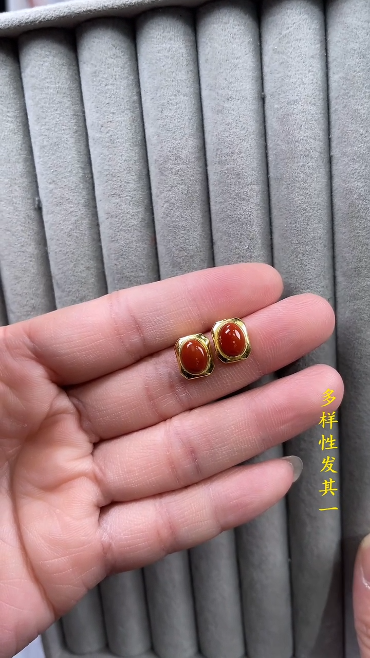 【闪购商品】南红玛瑙珠宝奇石银S925镶嵌(多样性发其一)