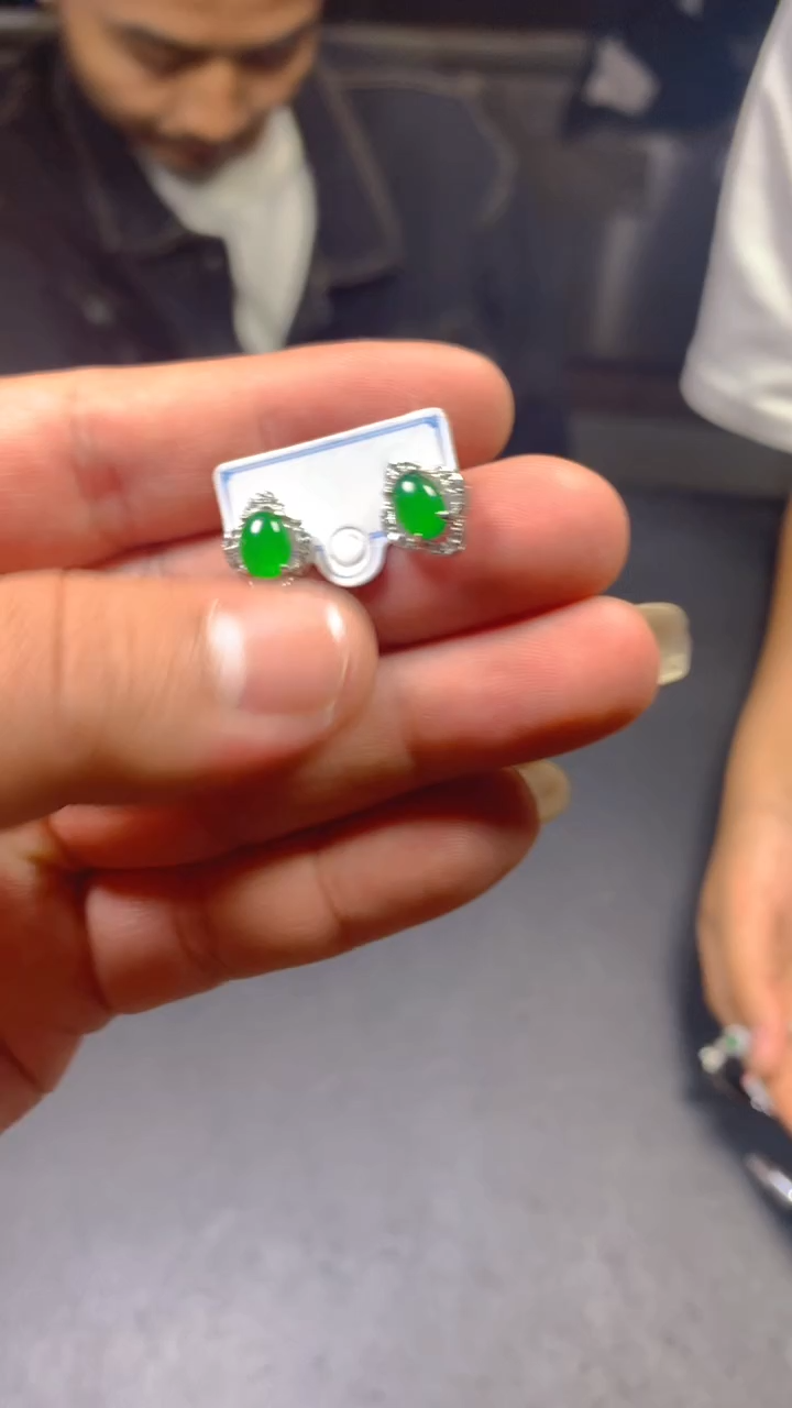 【闪购商品】翡翠耳饰未镶嵌0095512794/多样性发一