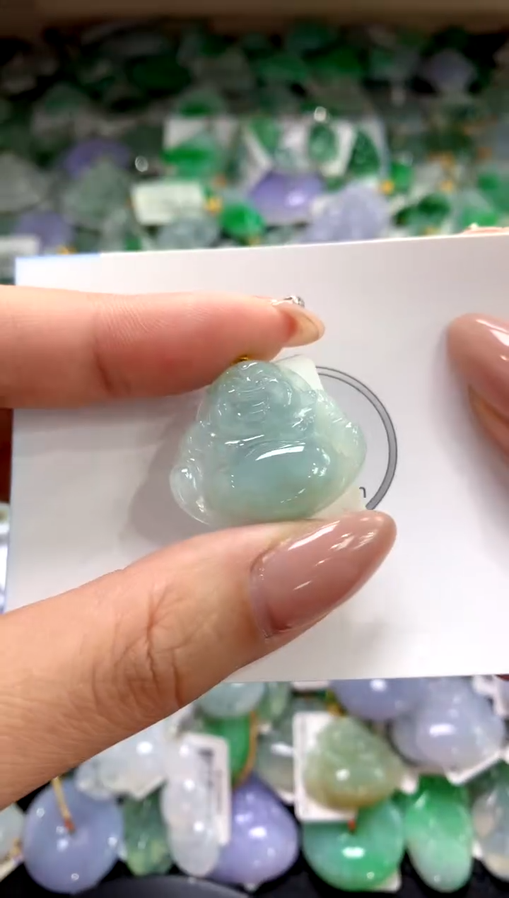 颈饰未镶嵌翡翠1