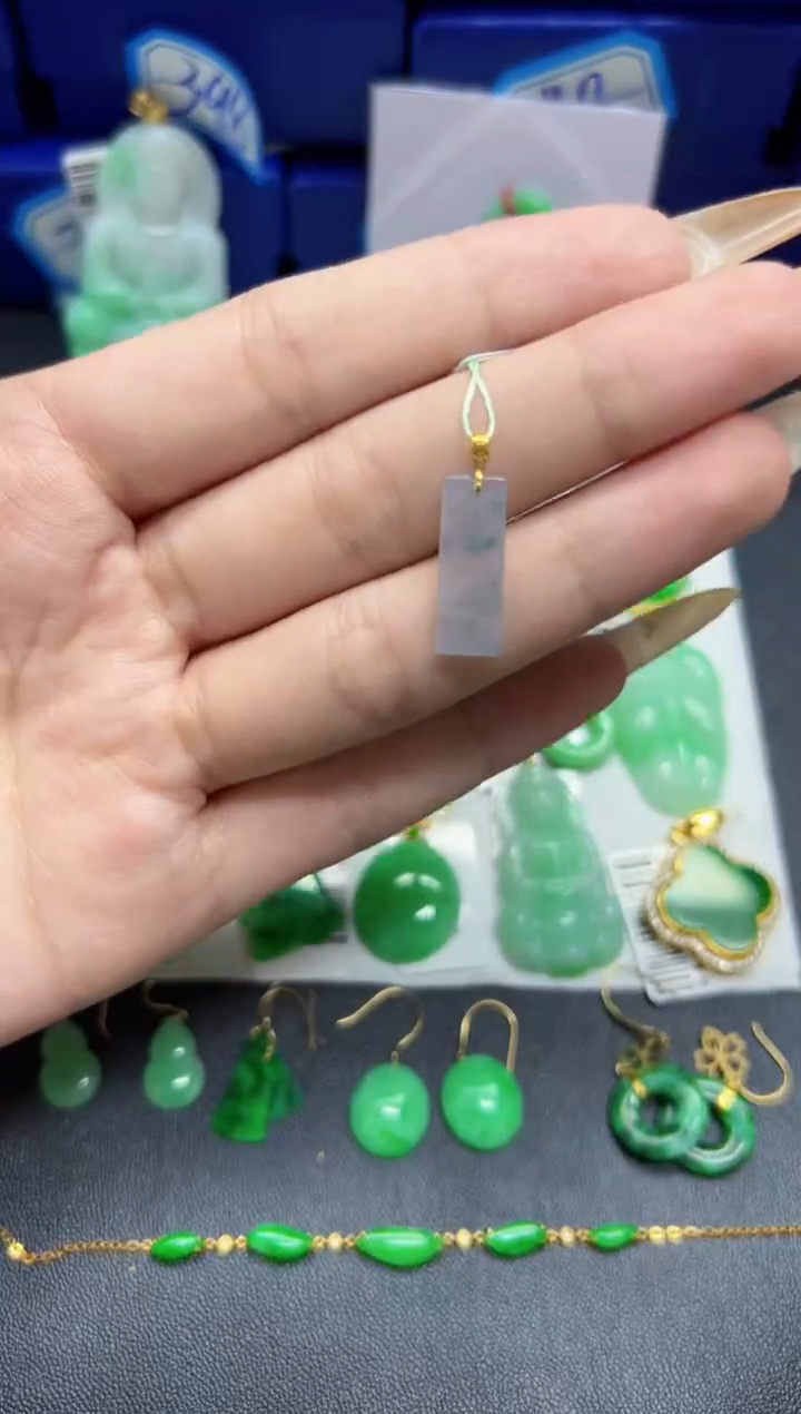 【闪购商品】翡翠颈饰18K金镶嵌Y缅料A货/支持复检/一件