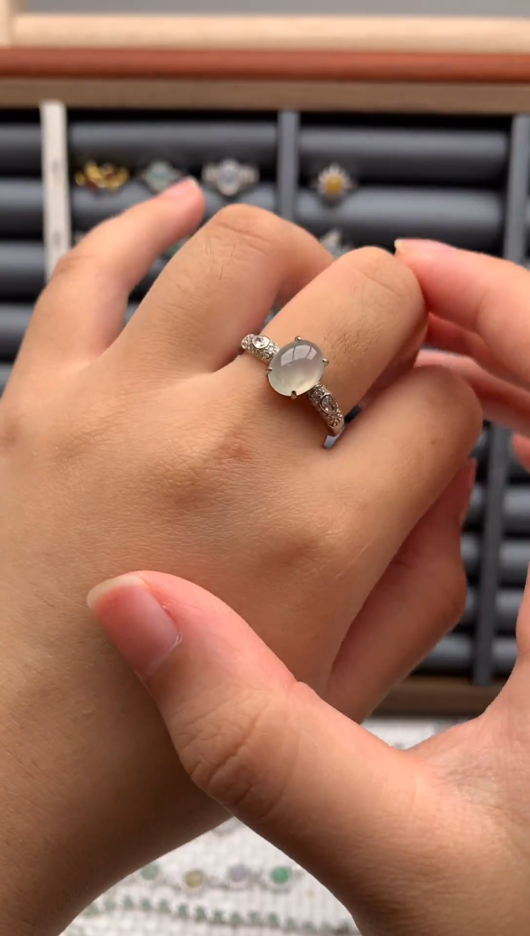 银S925镶嵌戒指翡翠1