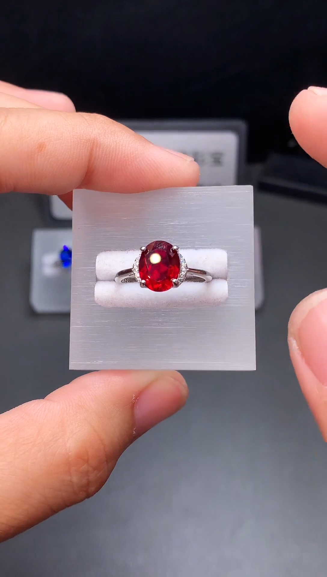 银S925镶嵌戒指红宝石111