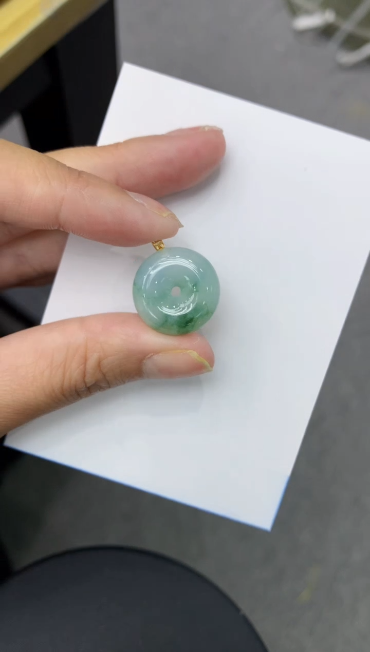 【闪购商品】翡翠颈饰18K金镶嵌111111111111