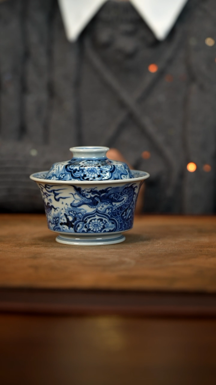 【闪购商品】青花穿花龙马蹄盖碗矮款