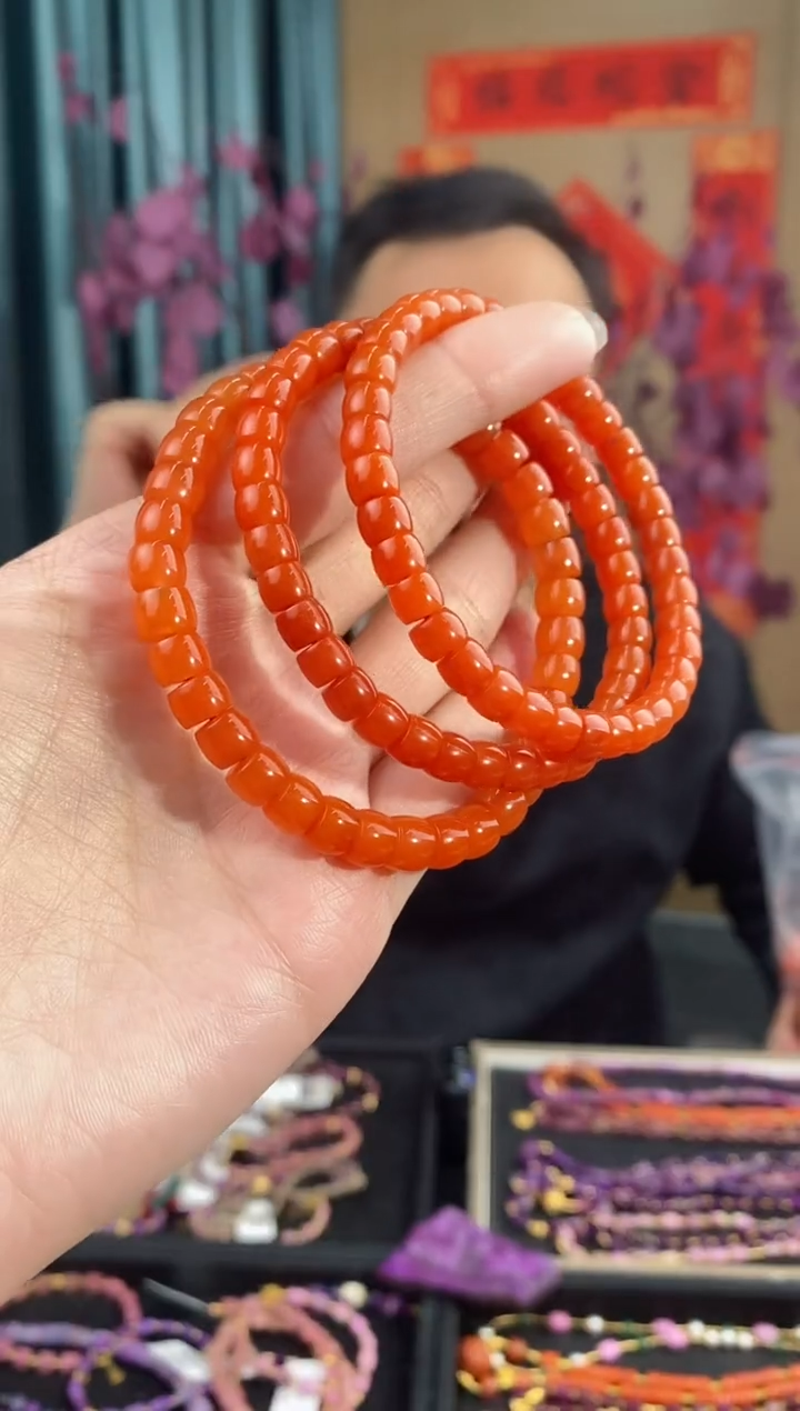 【闪购商品】南红玛瑙手串未镶嵌420多样性发其一7mm