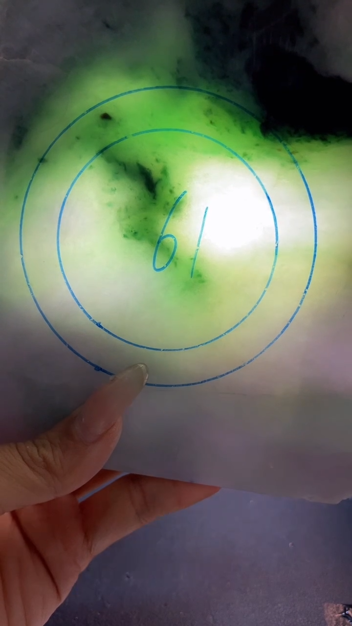 未镶嵌手镯定制翡翠小*翡翠