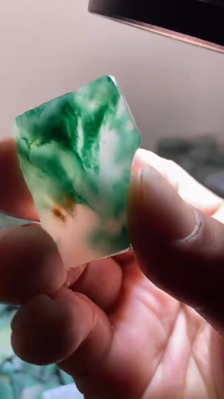 【闪购商品】翡翠颈饰未镶嵌天然A货45