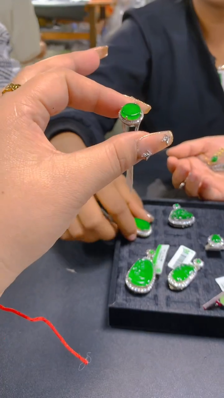 【闪购商品】翡翠戒指未镶嵌0464368120多样性发一