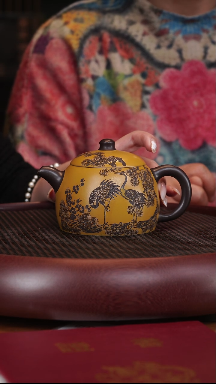 【闪购商品】紫砂茶壶1-64张彩萍松鹤延年双色