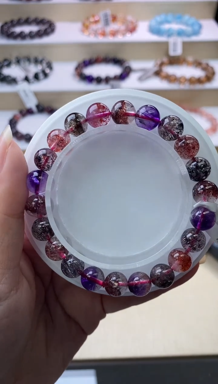 【闪购商品】水晶手链未镶嵌黑加仑超七单圈8m+