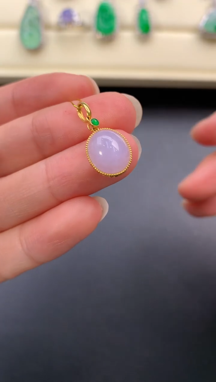 【闪购商品】翡翠颈饰18K金镶嵌D766