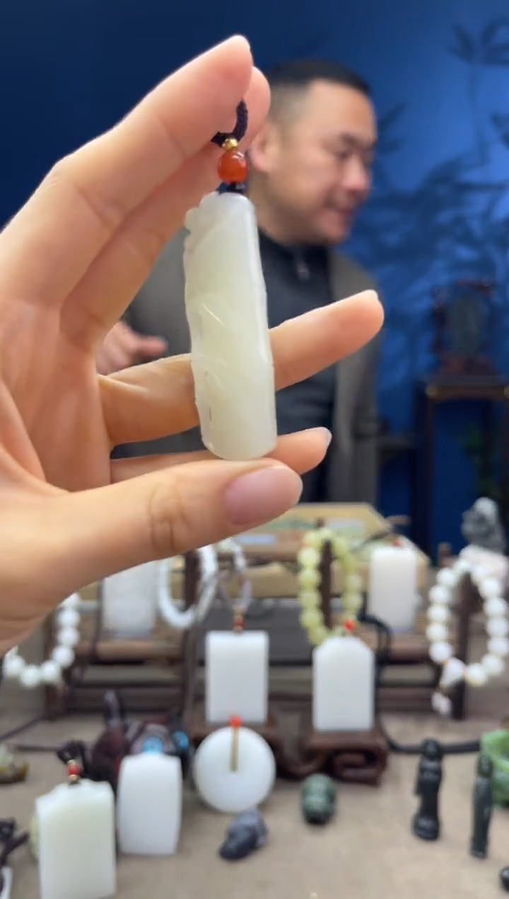 【闪购商品】和田玉颈饰未镶嵌1