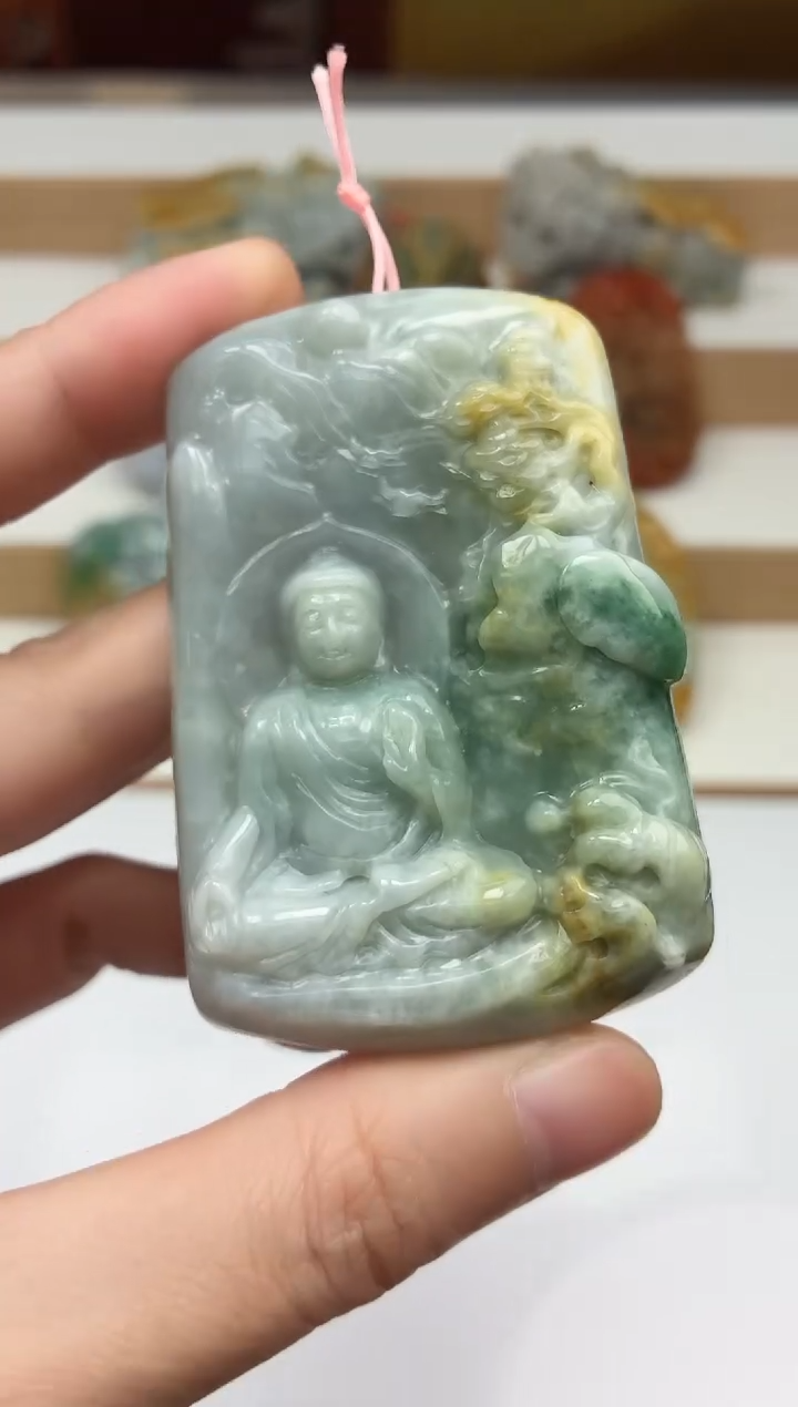 颈饰未镶嵌翡翠牌子