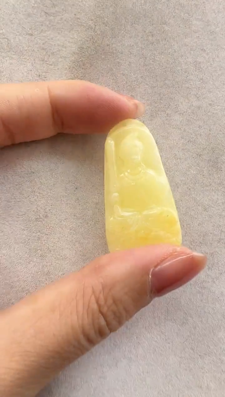 【闪购商品】琥珀裸石未镶嵌10206027-不动明王