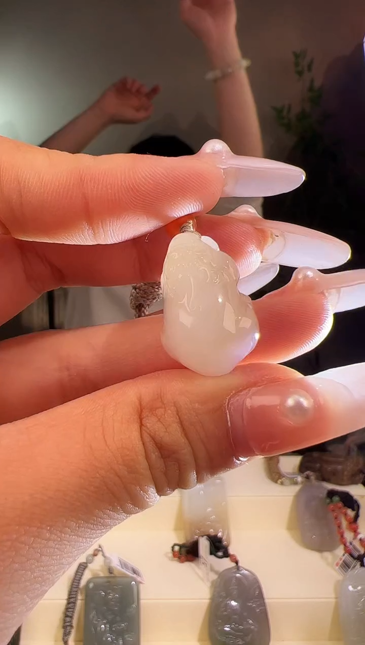 【闪购商品】和田玉颈饰未镶嵌貔貅1163