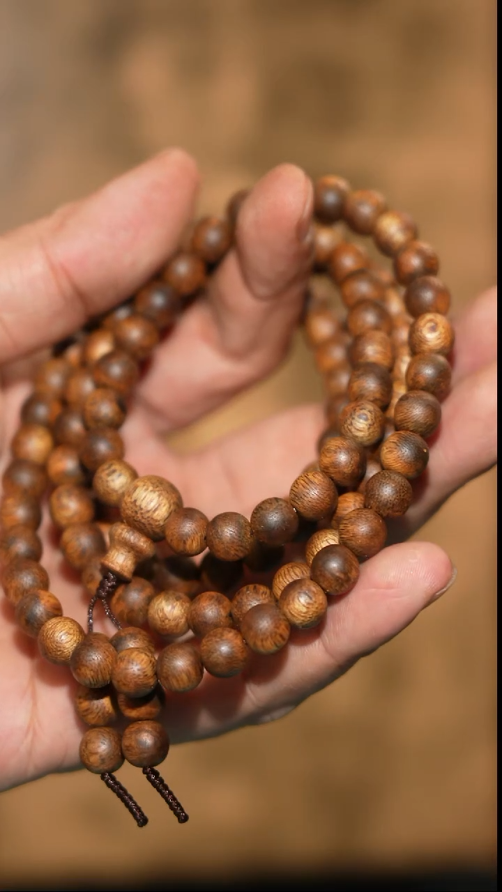 沉香手串海南绿奇楠霸王岭8mm圆珠长串