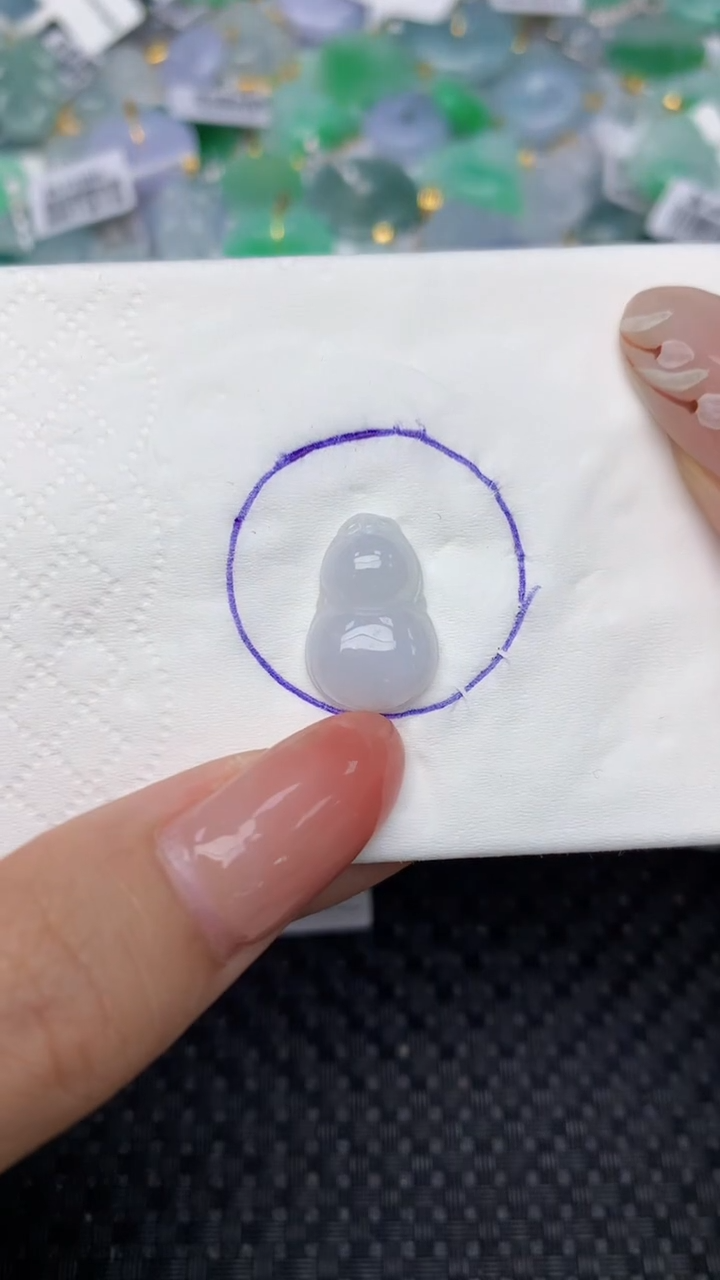 翡翠未镶嵌颈饰天然翡翠a货