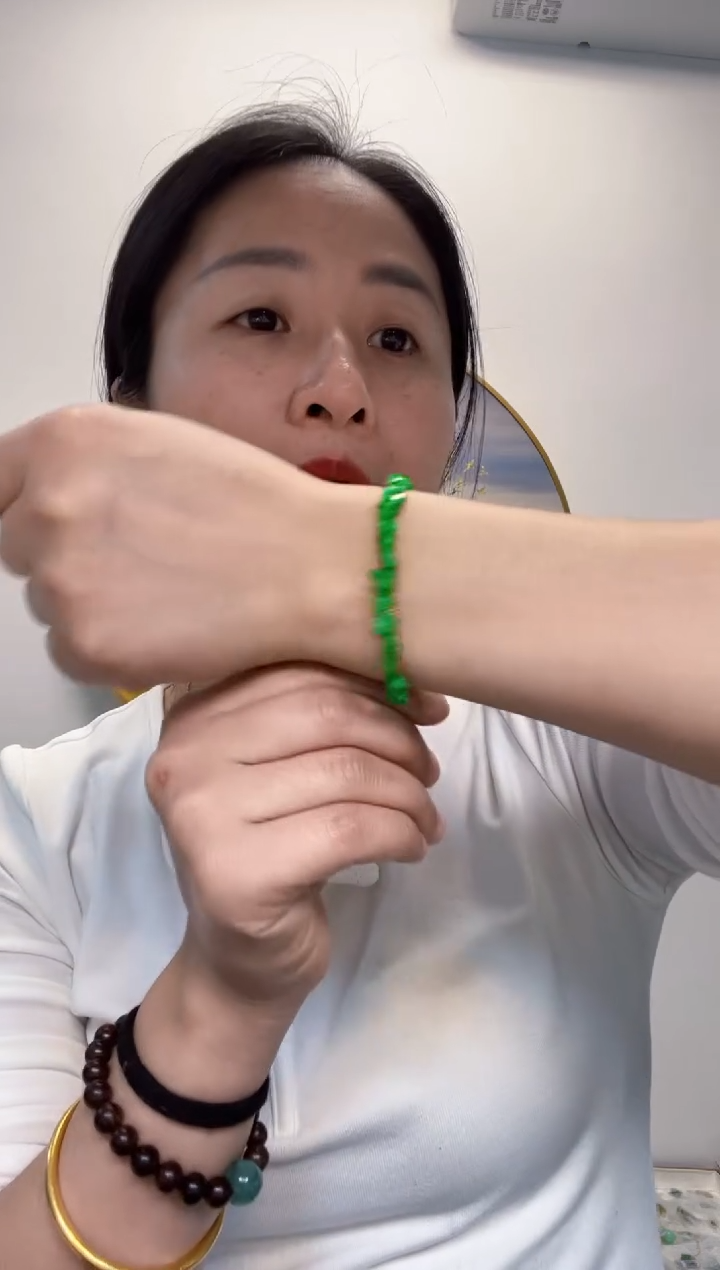 【闪购商品】定制翡翠未镶嵌1380元