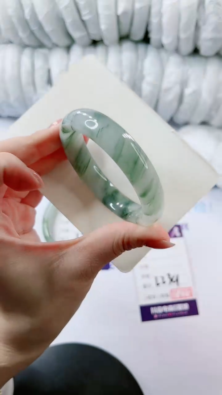 【闪购商品】石英质玉手镯未镶嵌多样性发货L239