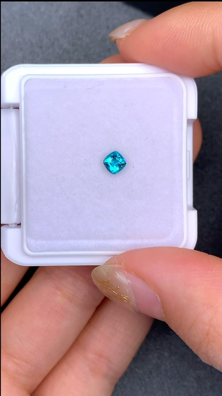 【闪购商品】碧玺无未镶嵌35分indigo