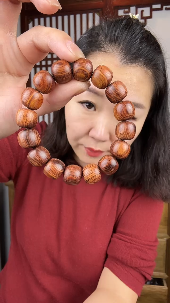 黄花梨/降香黄檀黄花梨卡1314桶珠手串