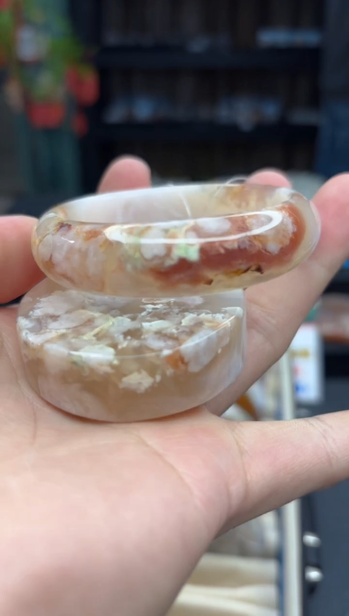 【闪购商品】石英质玉手镯未镶嵌2313（54圈赠送镯心）