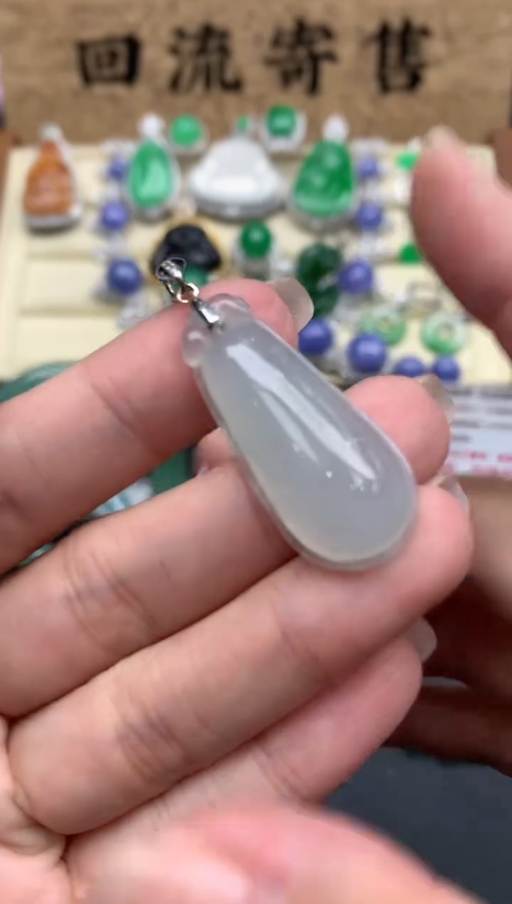 【闪购商品】翡翠颈饰18K金镶嵌147-中国好珍宝