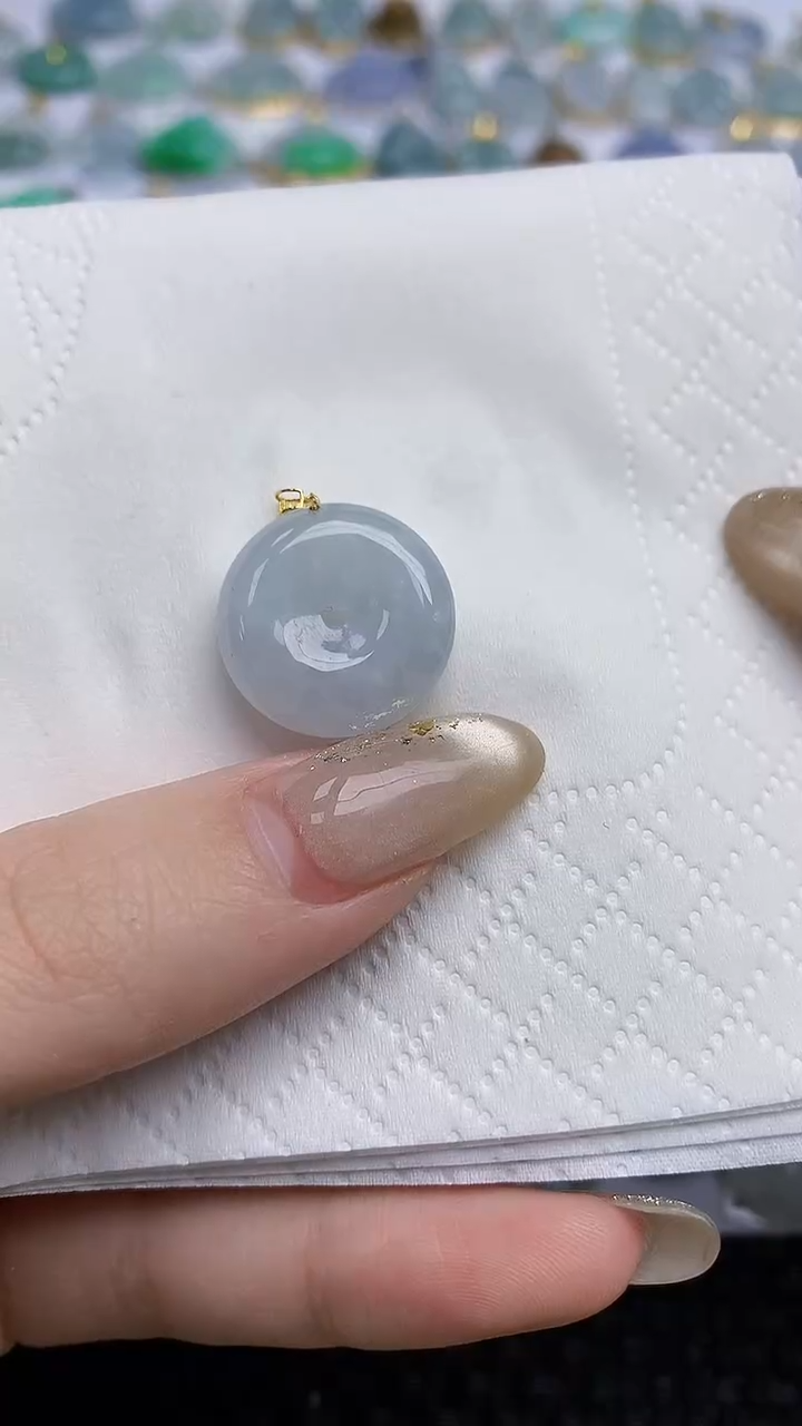 【闪购商品】翡翠颈饰未镶嵌天然A货翡翠 