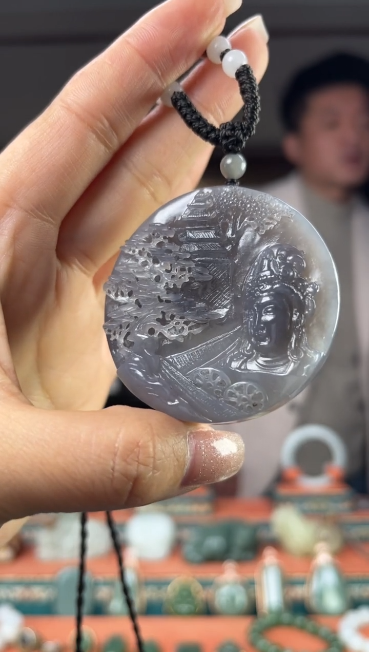 颈饰未镶嵌和田玉佩佩