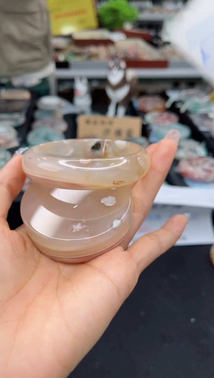 【闪购商品】石英质玉手镯未镶嵌60圈口（赠品镯心）1545666