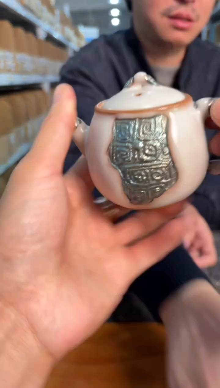 瓷片          @@HRH721