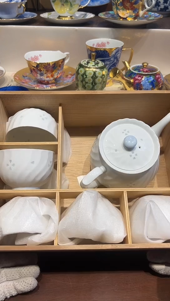【闪购商品】中古回流瓷器谨慎参拍