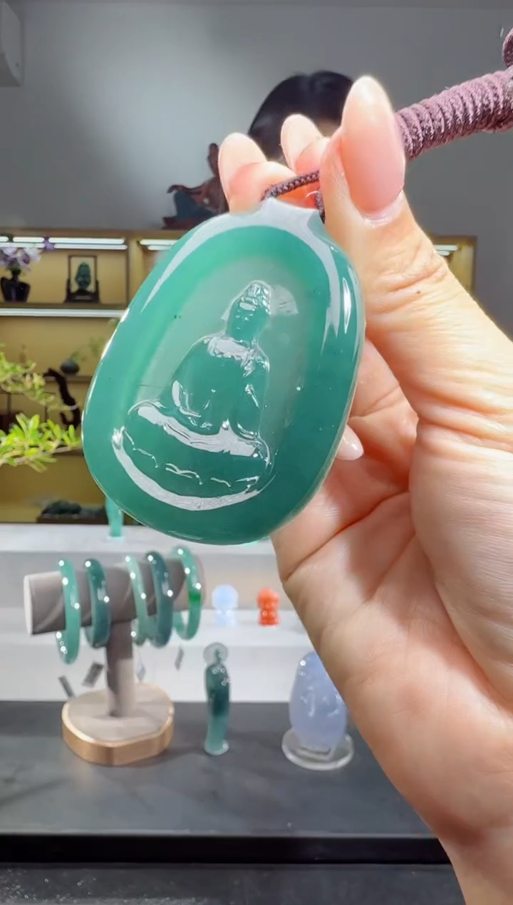 吊坠(不含链)未镶嵌翡翠观音（多样性发其一）