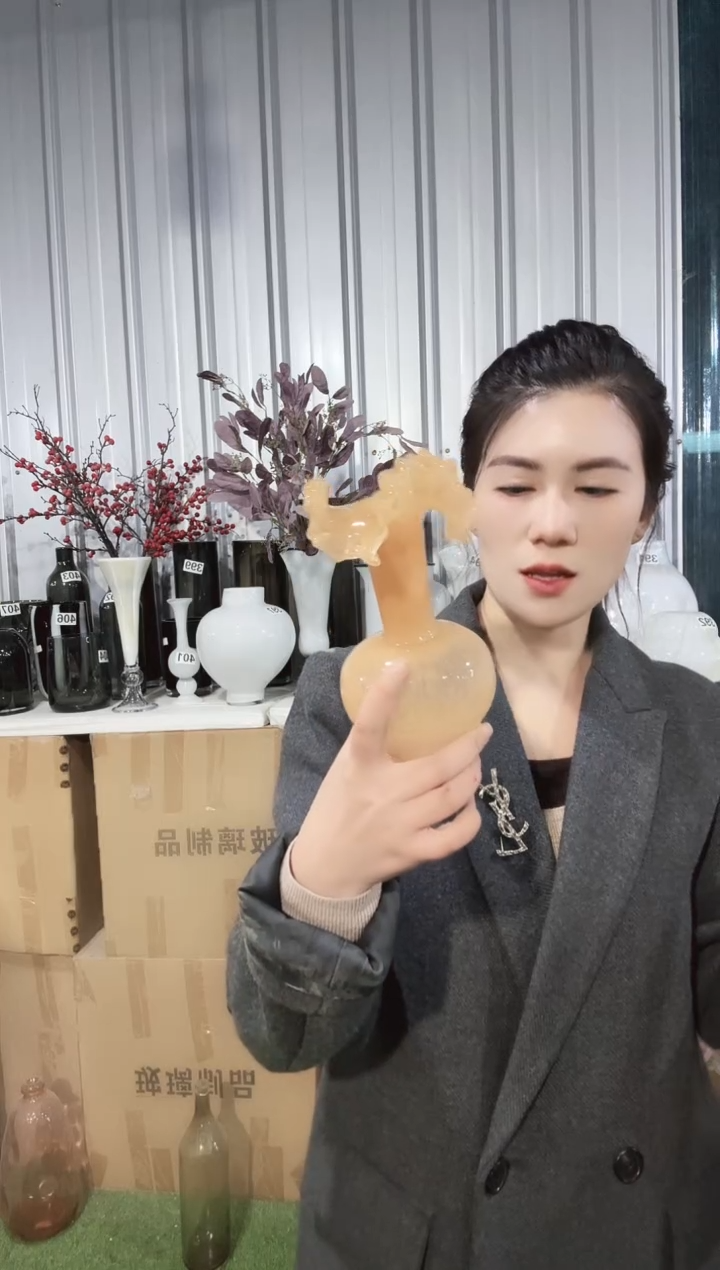 200直播玻璃花瓶