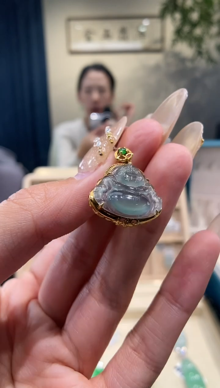【闪购商品】翡翠吊坠(不含链)18K金镶嵌佛公
