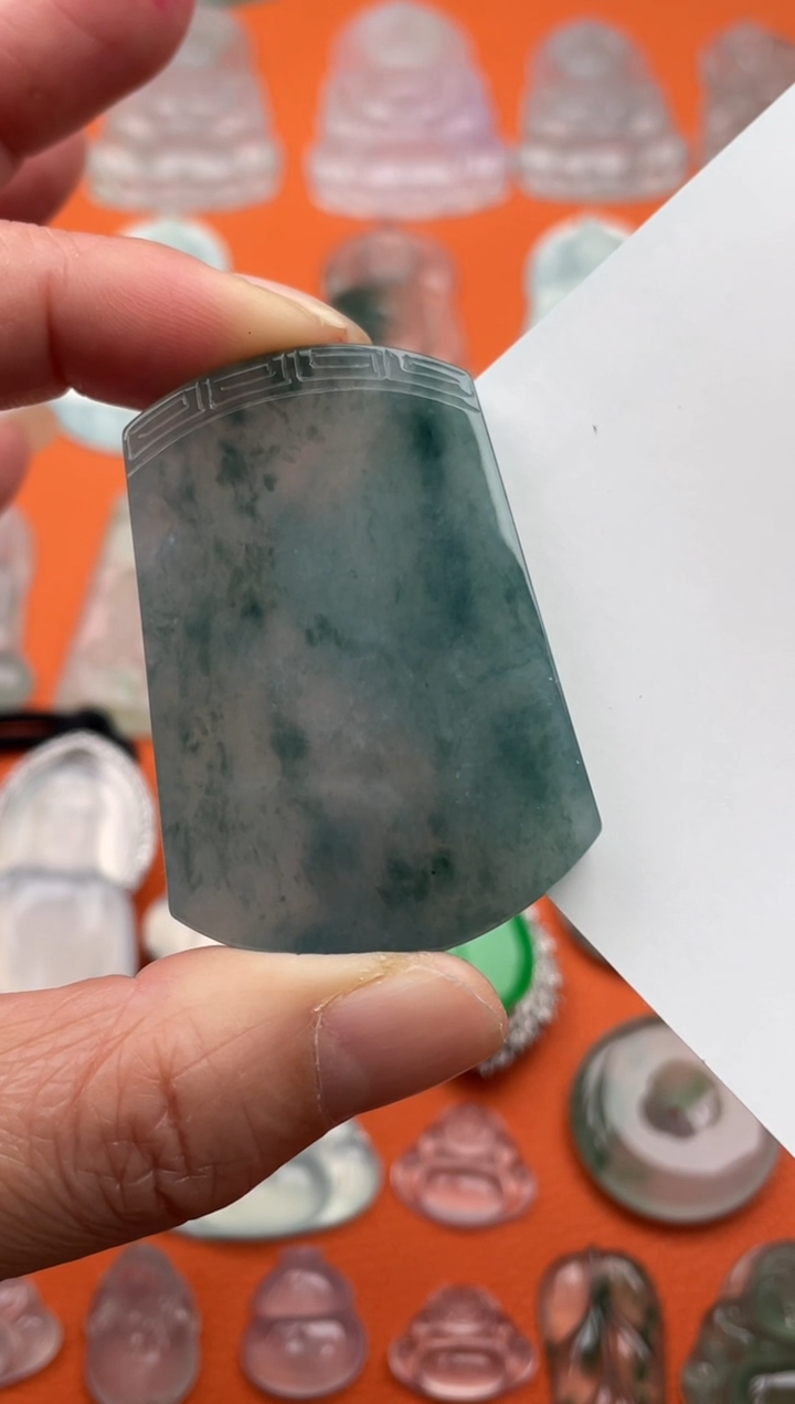 【闪购商品】翡翠颈饰未镶嵌无事牌