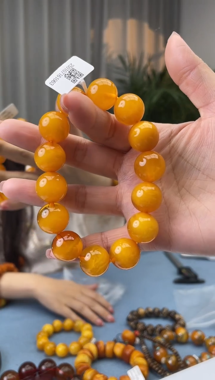 【闪购商品】蜜蜡珠宝奇石未镶嵌假一罚十，发一件033.16