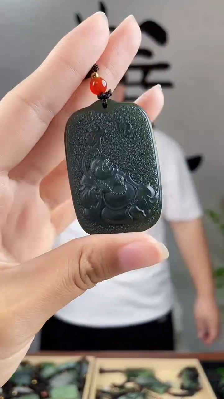 和田玉未镶嵌颈饰拍一发一，多样性发货