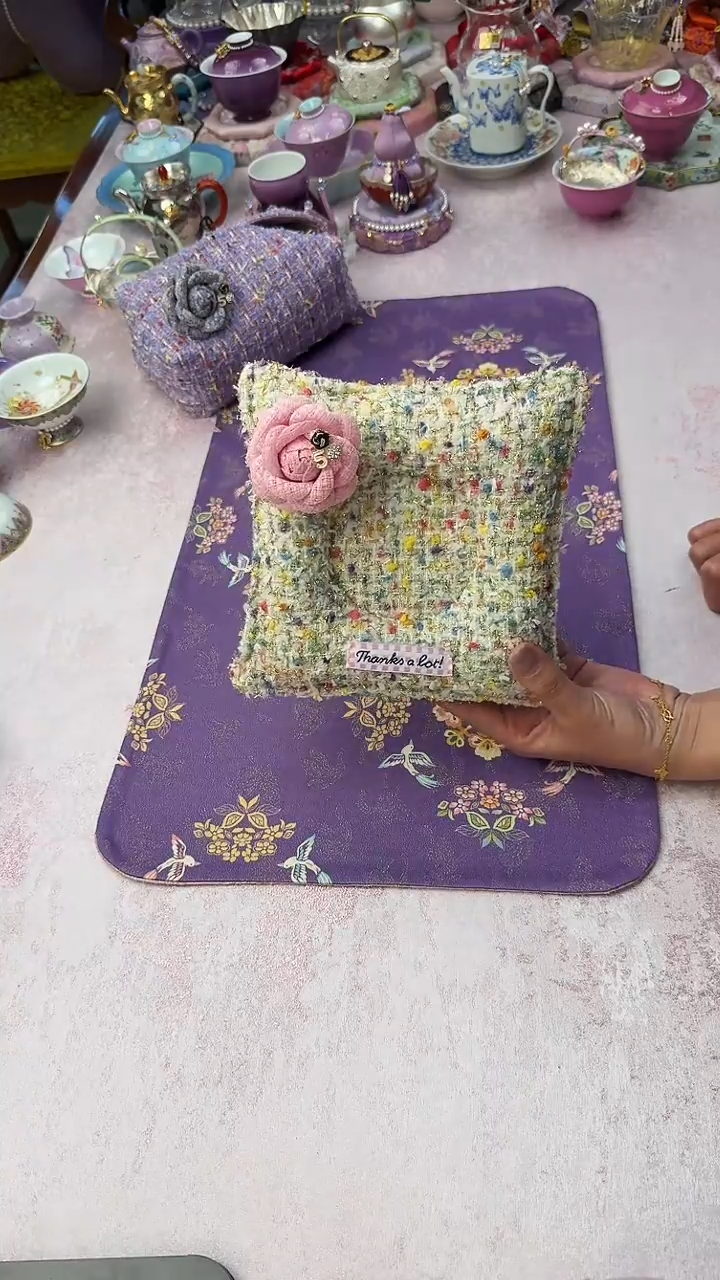 54小香风甜甜圈 