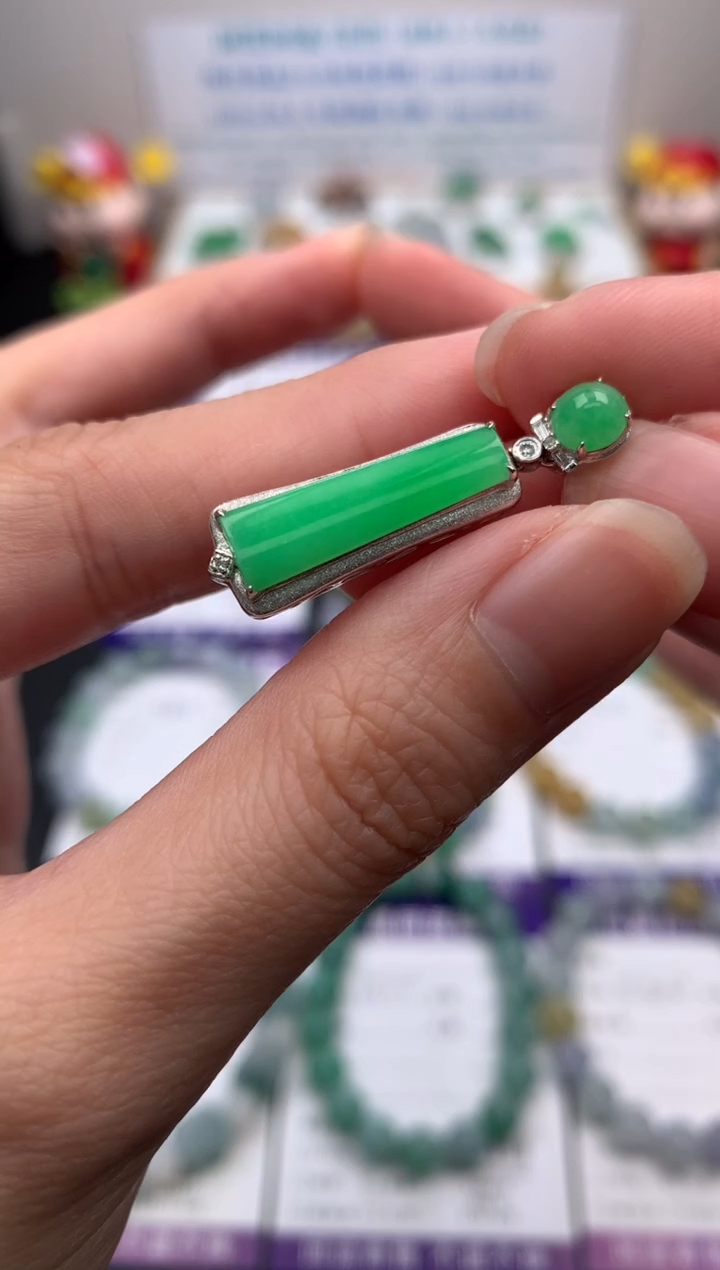 【闪购商品】定制翡翠18K金镶嵌模式推广期24小时鉴赏期