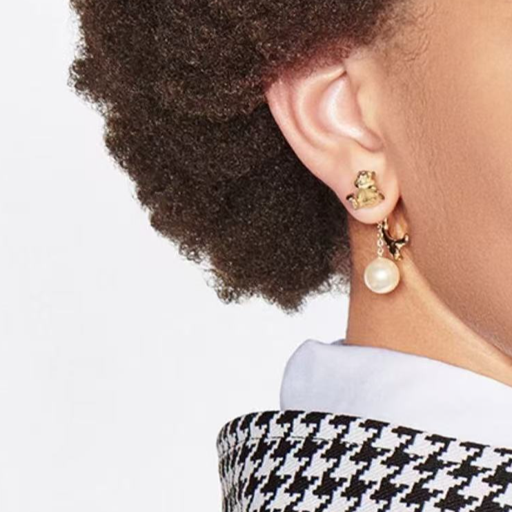 全新未使用 DIOR/迪奥 /徽标耳饰