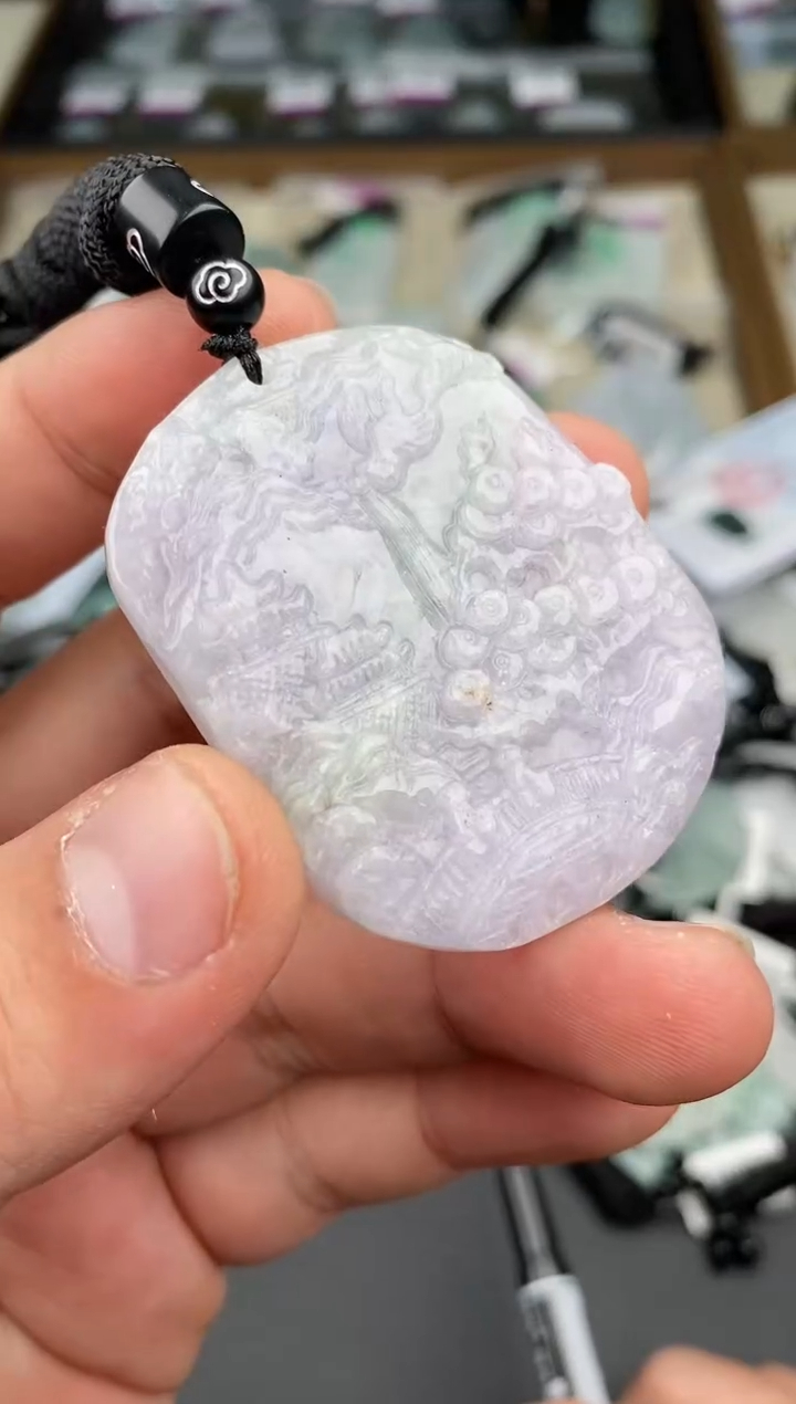 【闪购商品】翡翠颈饰未镶嵌  天然翡翠，一物一图