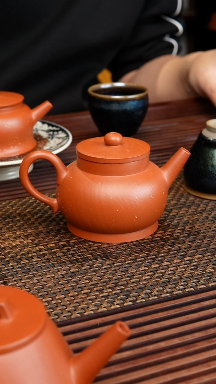 茶壶紫砂林**.全手工微瑕铺砂华灯