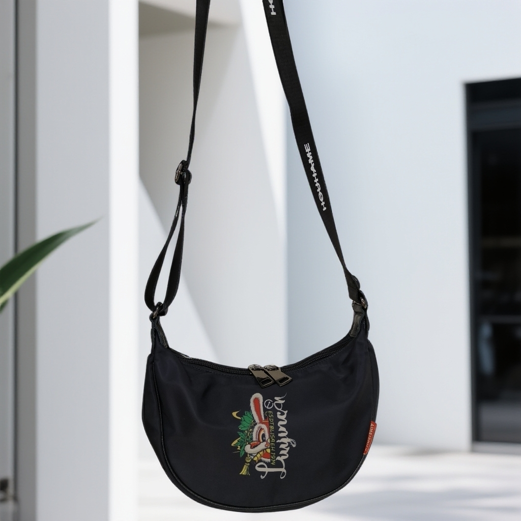 经典百搭单肩包简约风潮流斜跨包休闲国潮月牙包2301款黑色饺子包